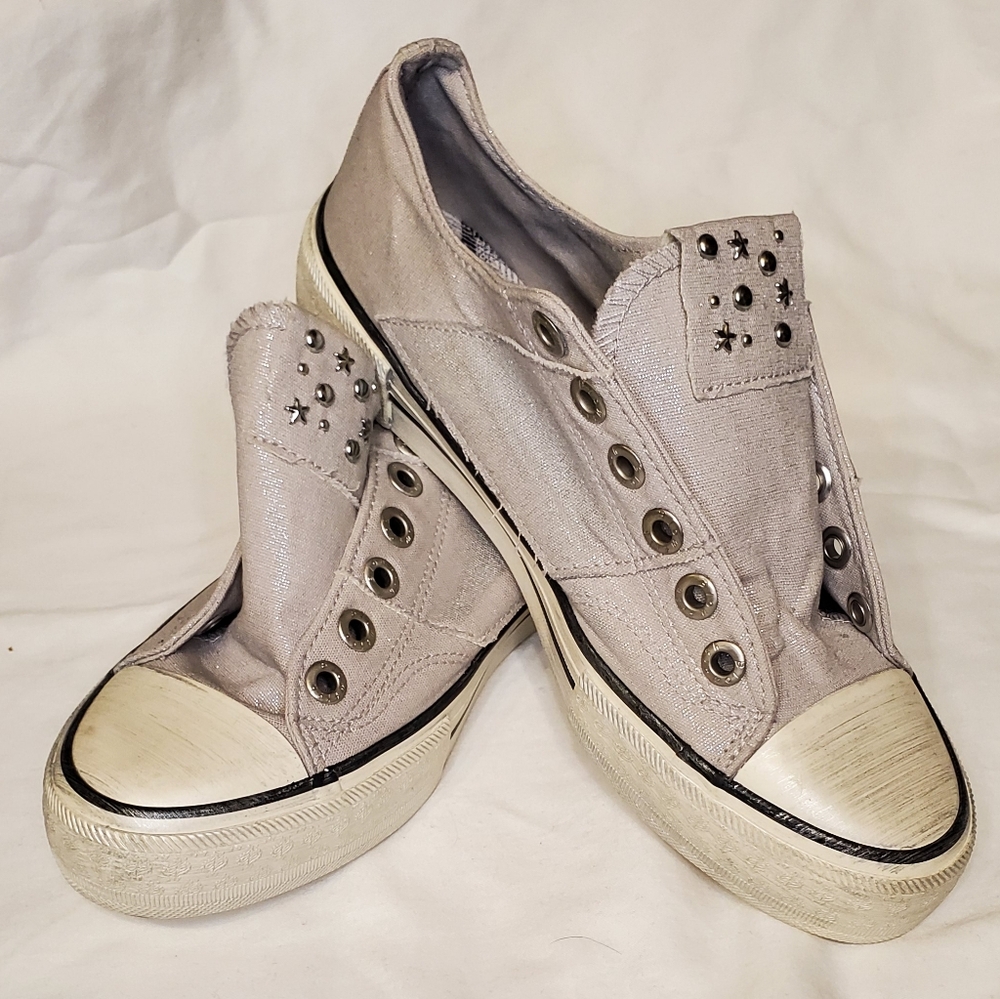 143. NWOT - Blowfish Malibu Studded Shimmer Distressed Canvas Sneakers
